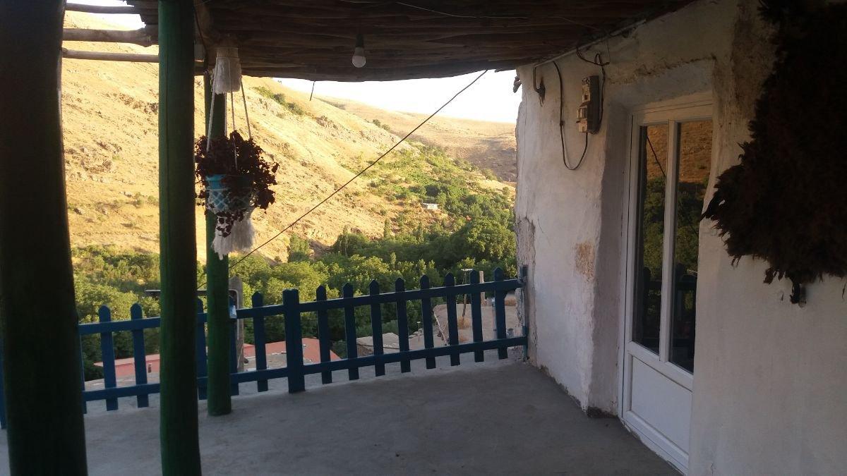 بومگردی روستایی خانه ما در اسدآباد