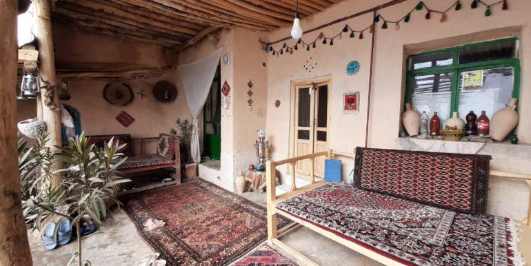 اقامتگاه بوم گردی ساره گل اسدآباد