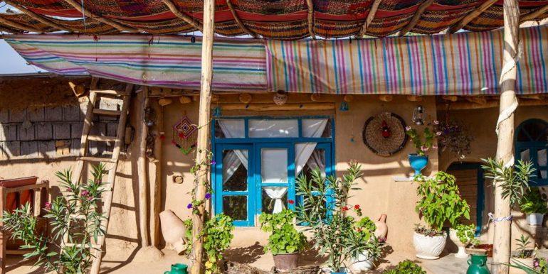 اقامتگاه بوم گردی ساره گل اسدآباد