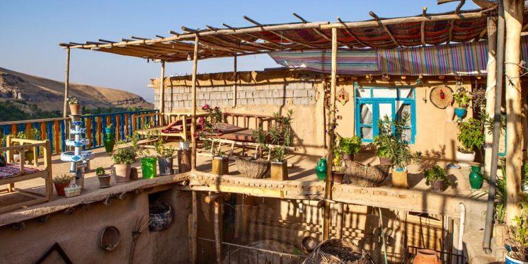 اقامتگاه بوم گردی ساره گل اسدآباد