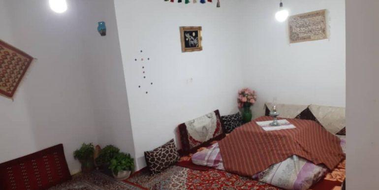 اقامتگاه بوم گردی ساره گل اسدآباد