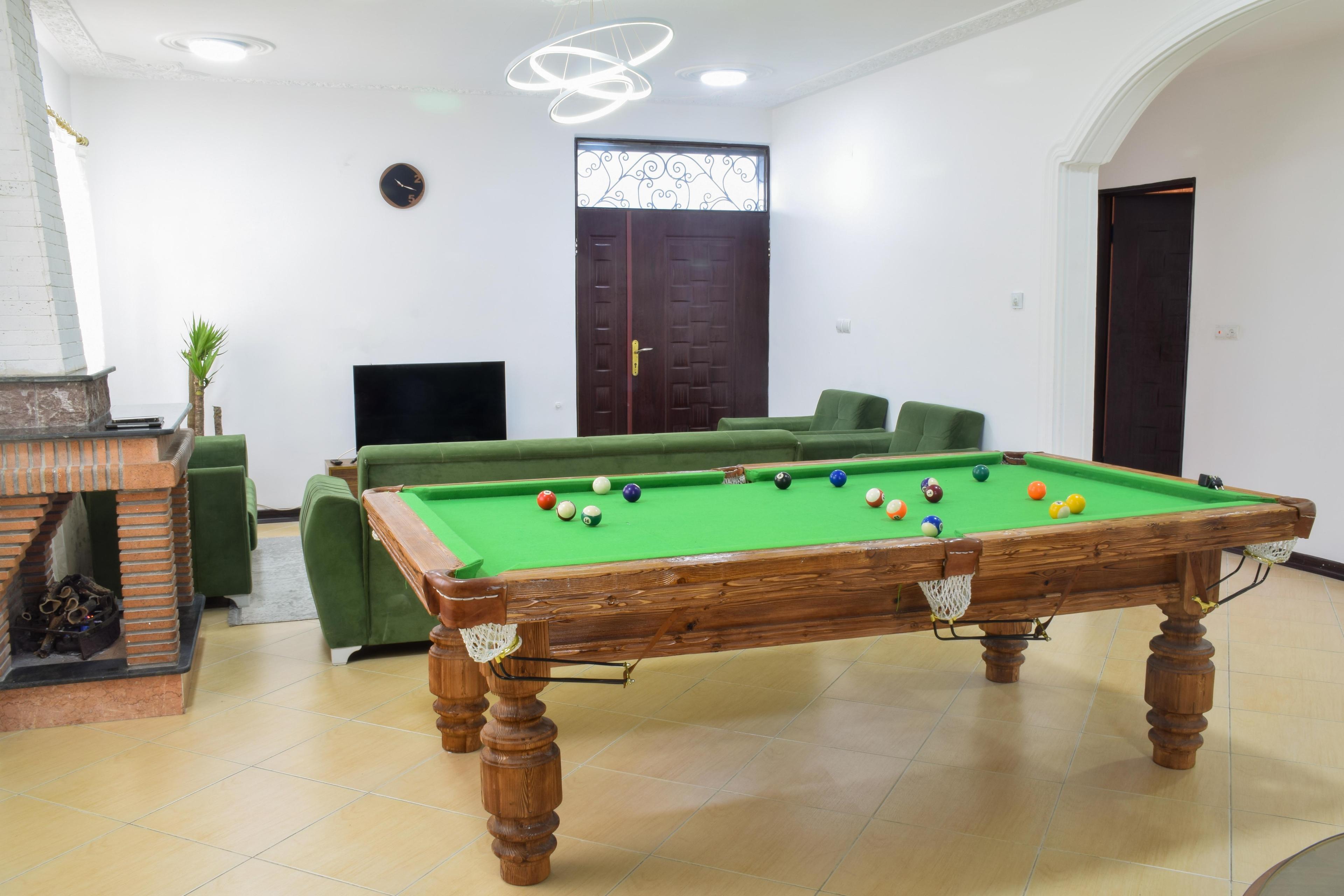 منزل ویلایی بیلیارددار نزدیک به دریا با وان