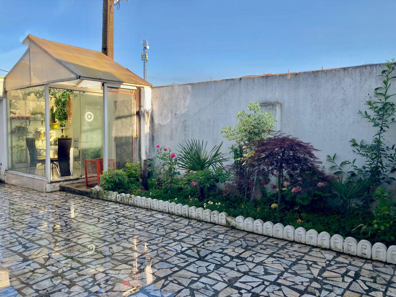 منزل ویلایی بیلیارددار نزدیک به دریا با وان