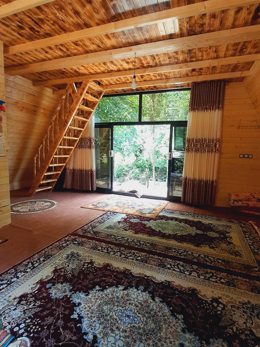 کلبه سوییسی جاده اسالم به خلخال