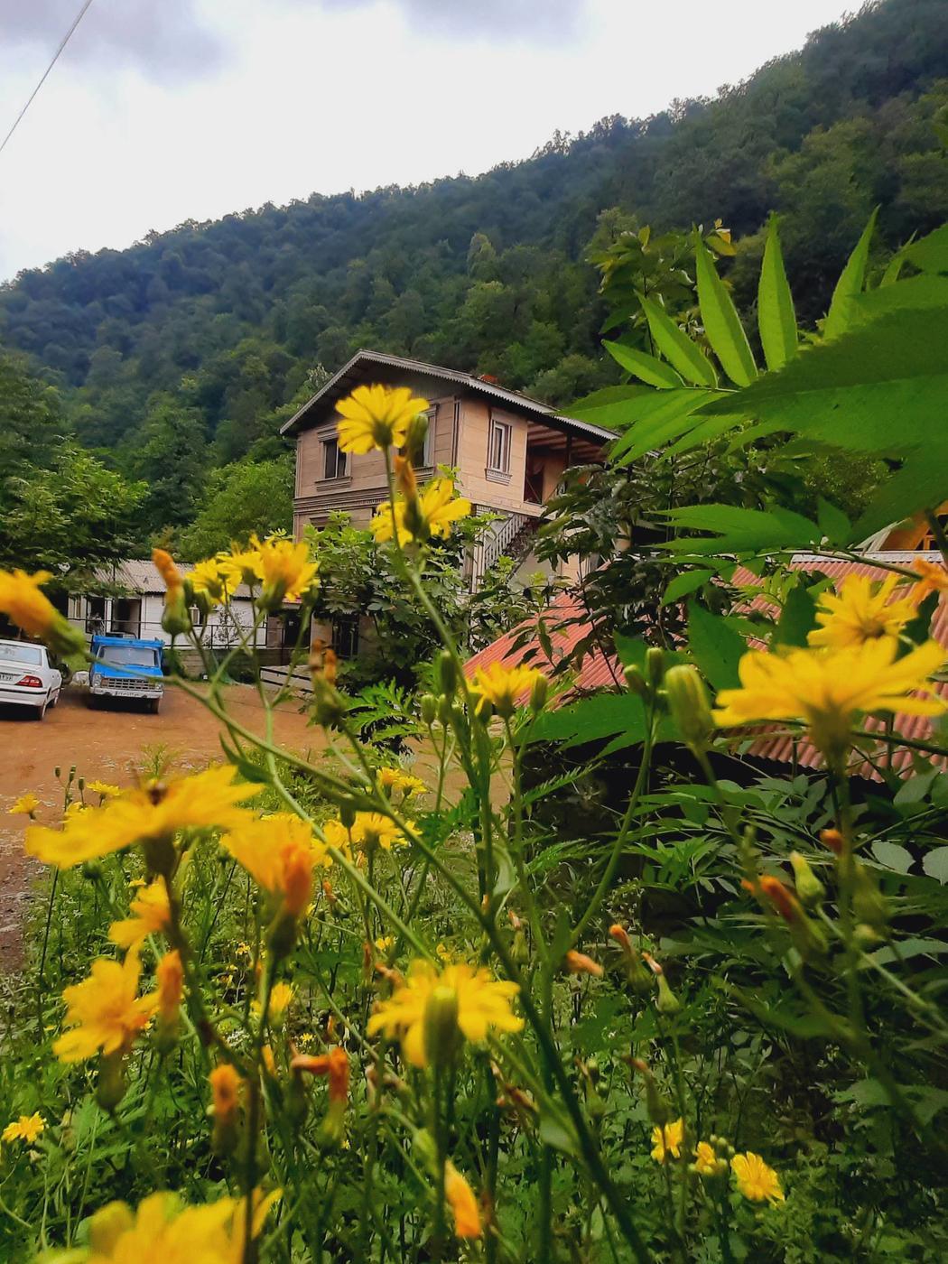 کلبه سوییسی جاده اسالم به خلخال