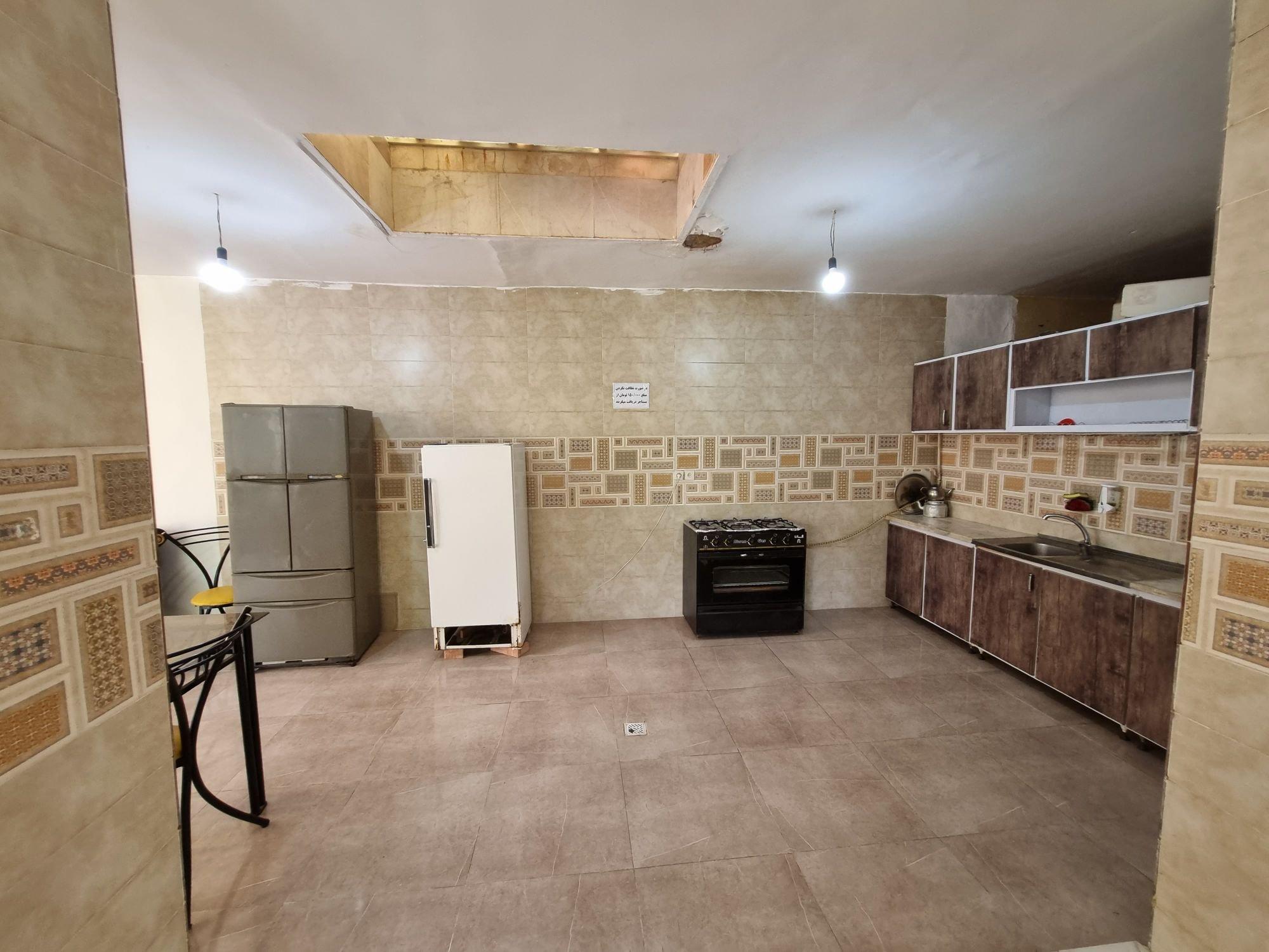 ویلا استخردار دو خوابه در باغ بهادران