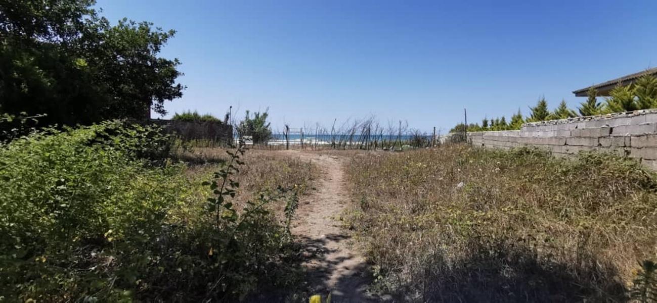 ویلا باغ ساحلی در رویان 4000 متر