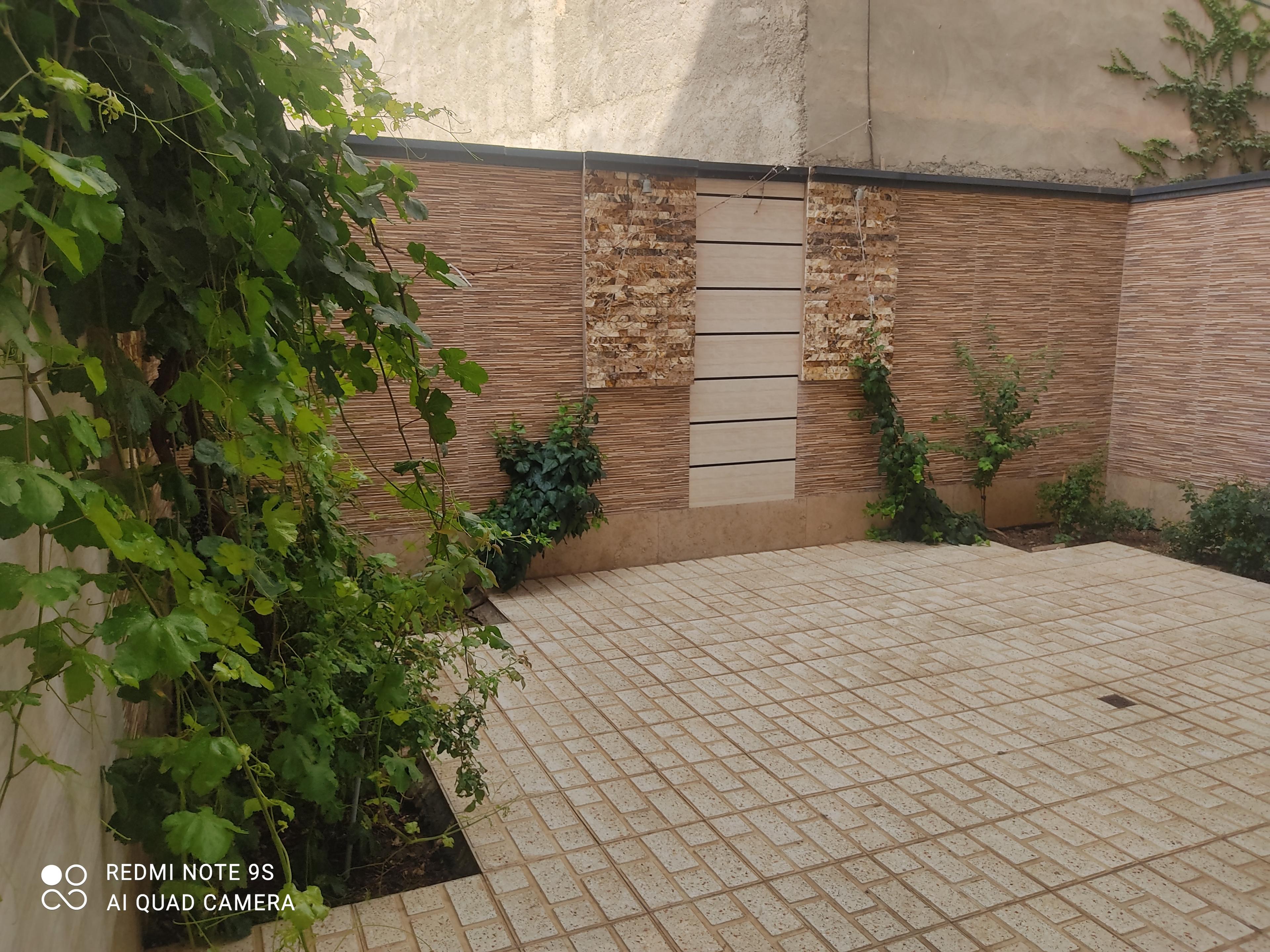 آپارتمان مبله دوخواب، سفیر امید شهرکرد