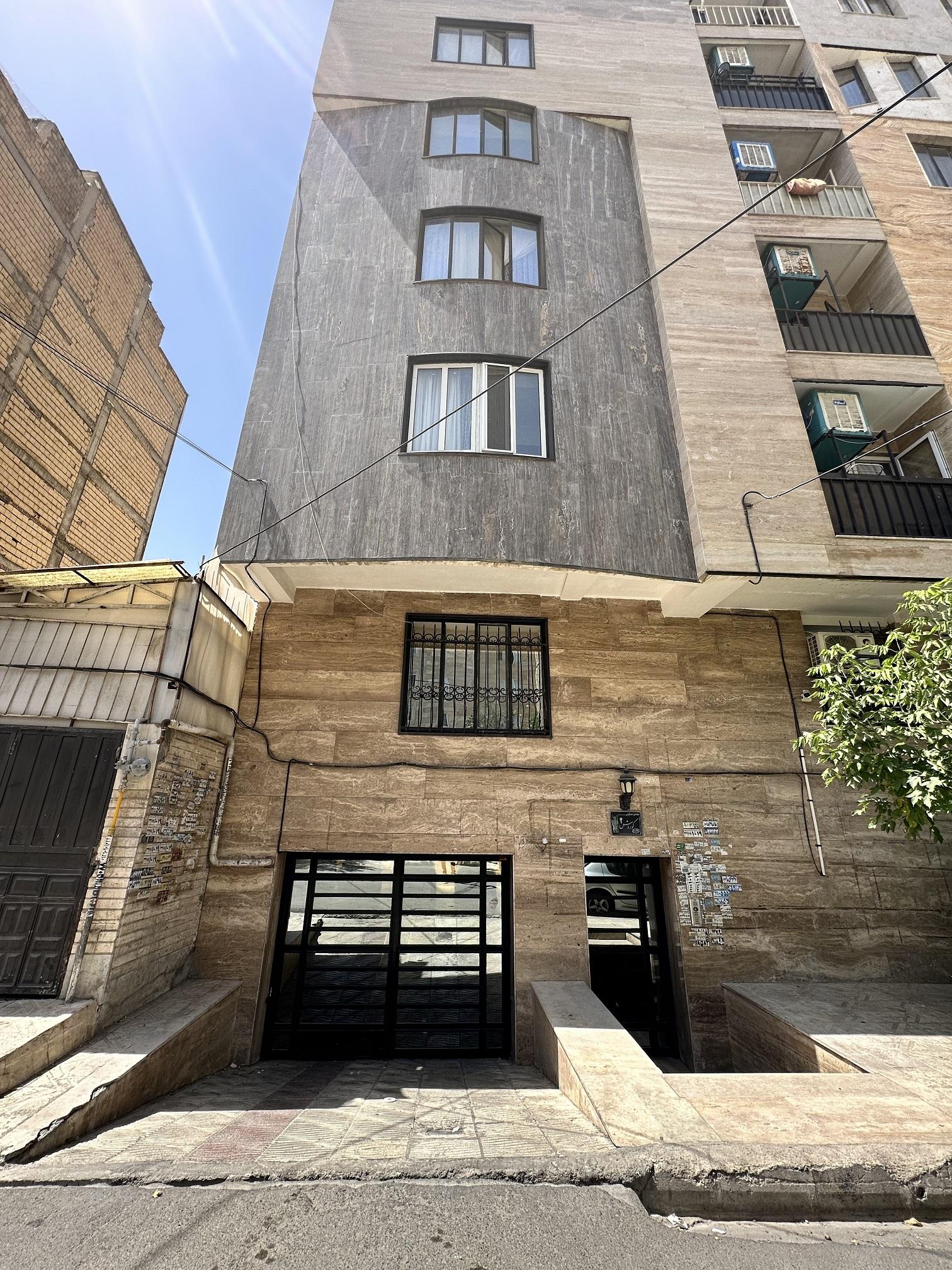 آپارتمان دوخوابه فول فرنیش در کرج