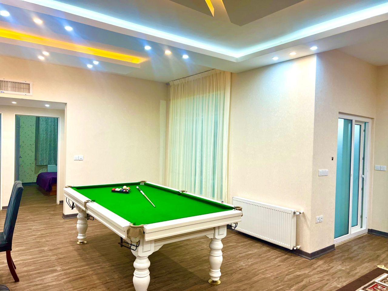 اجاره ویلا استخر سرپوشیده در کردان