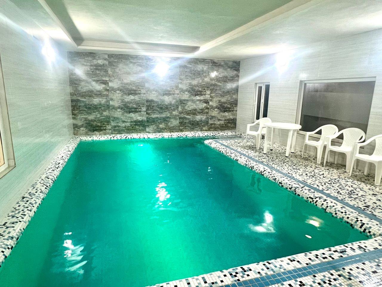 اجاره ویلا استخر سرپوشیده در کردان