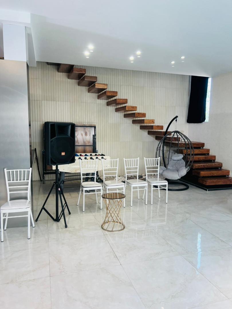 اجاره ویلا سه خوابه با استخر سرپوشیده کردان