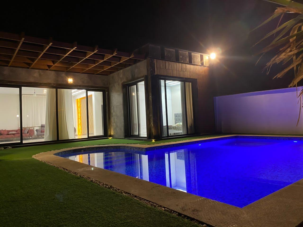 اجاره ویلا دوخوابه با استخر تابستانه در کردان