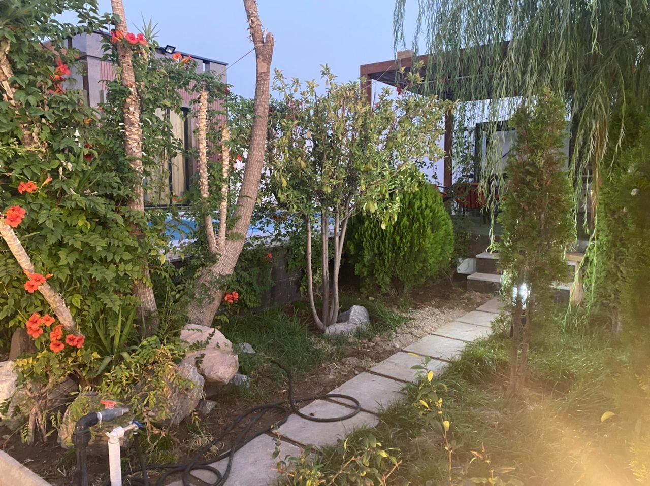 اجاره ویلا دوخوابه با استخر تابستانه در کردان