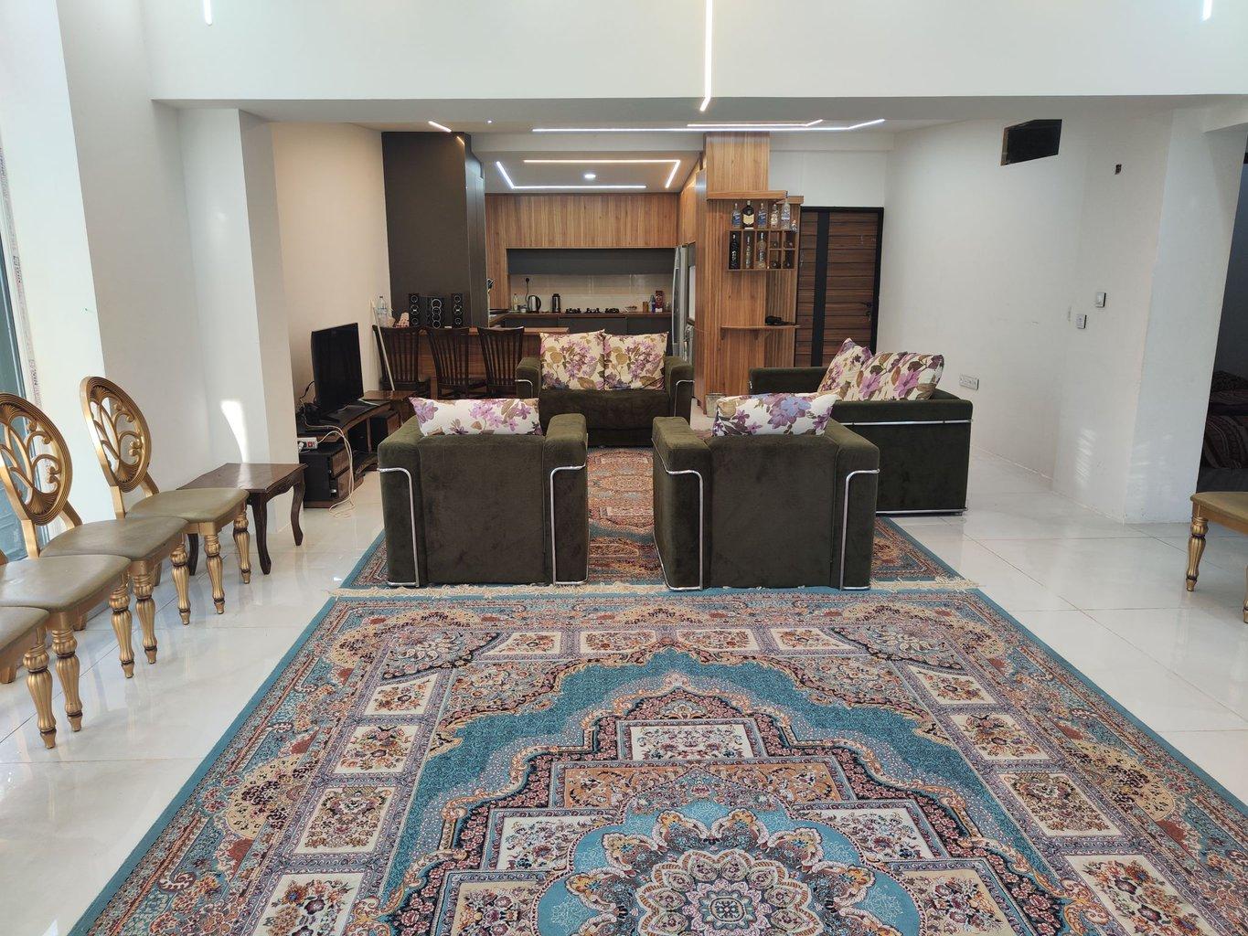 اجاره ویلا استخردار دو خوابه در گویم