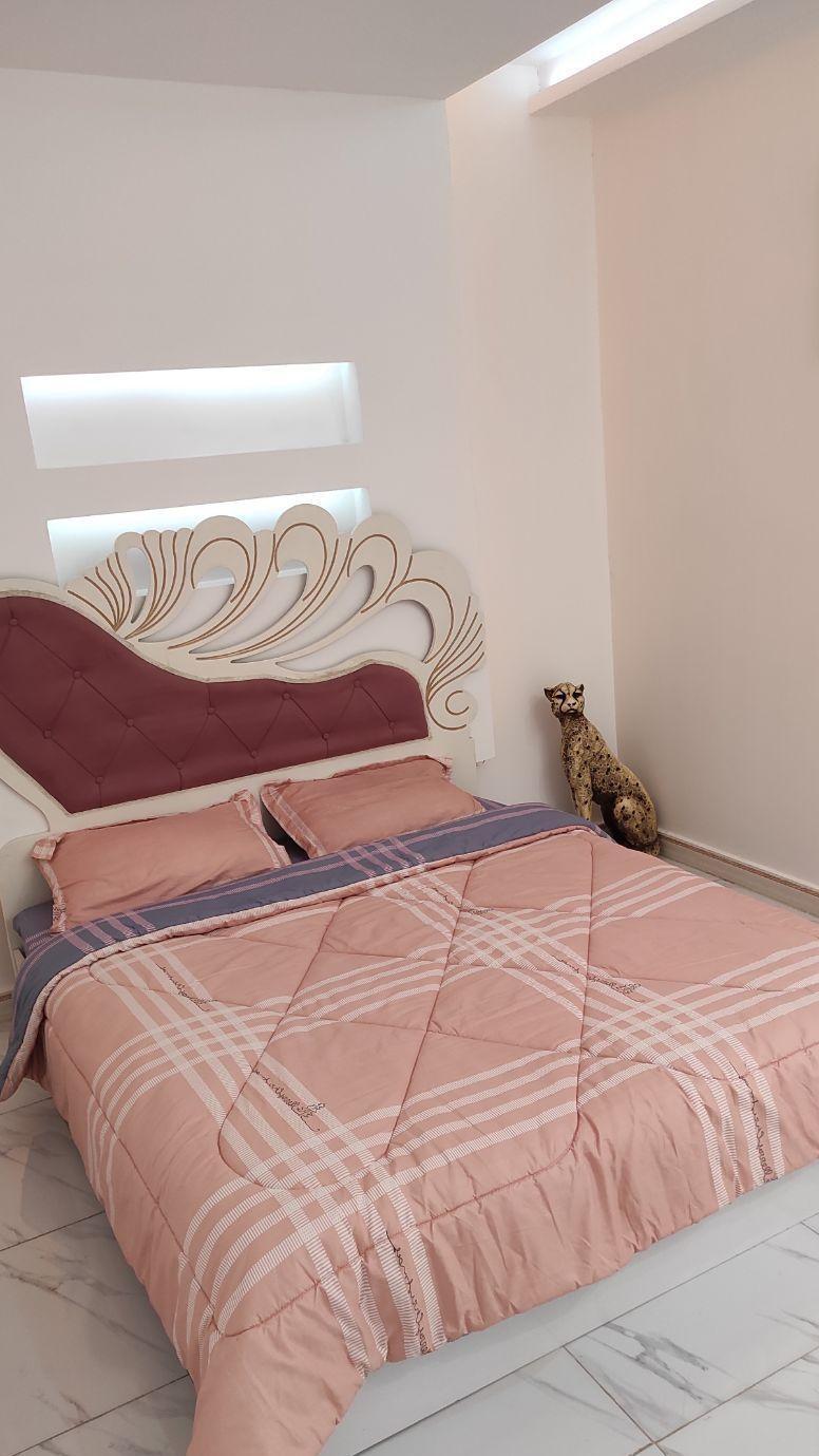 سوئیت اجاره ای دربستی داخل شهر بروجرد