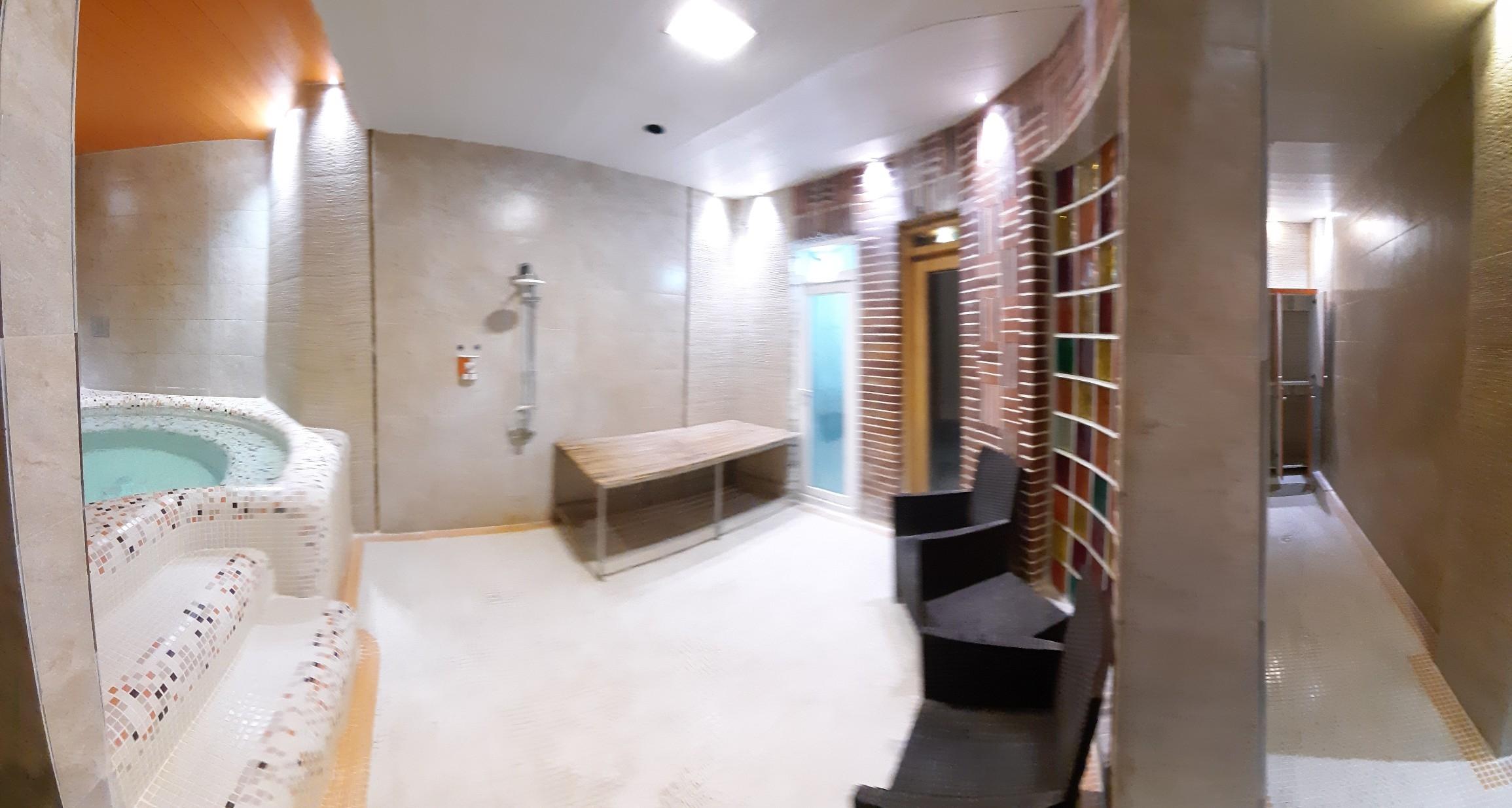 سوئیت دو خوابه هتل آپارتمان سوین