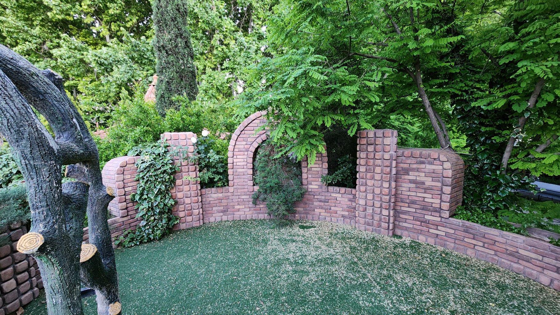 اجاره ویلا باغ استخردار دلوین در شیراز