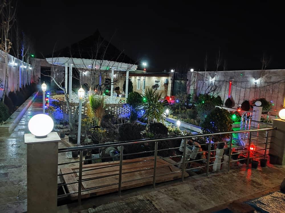 اجاره سوییت ویلا استخر دار باغ ناز شهریار