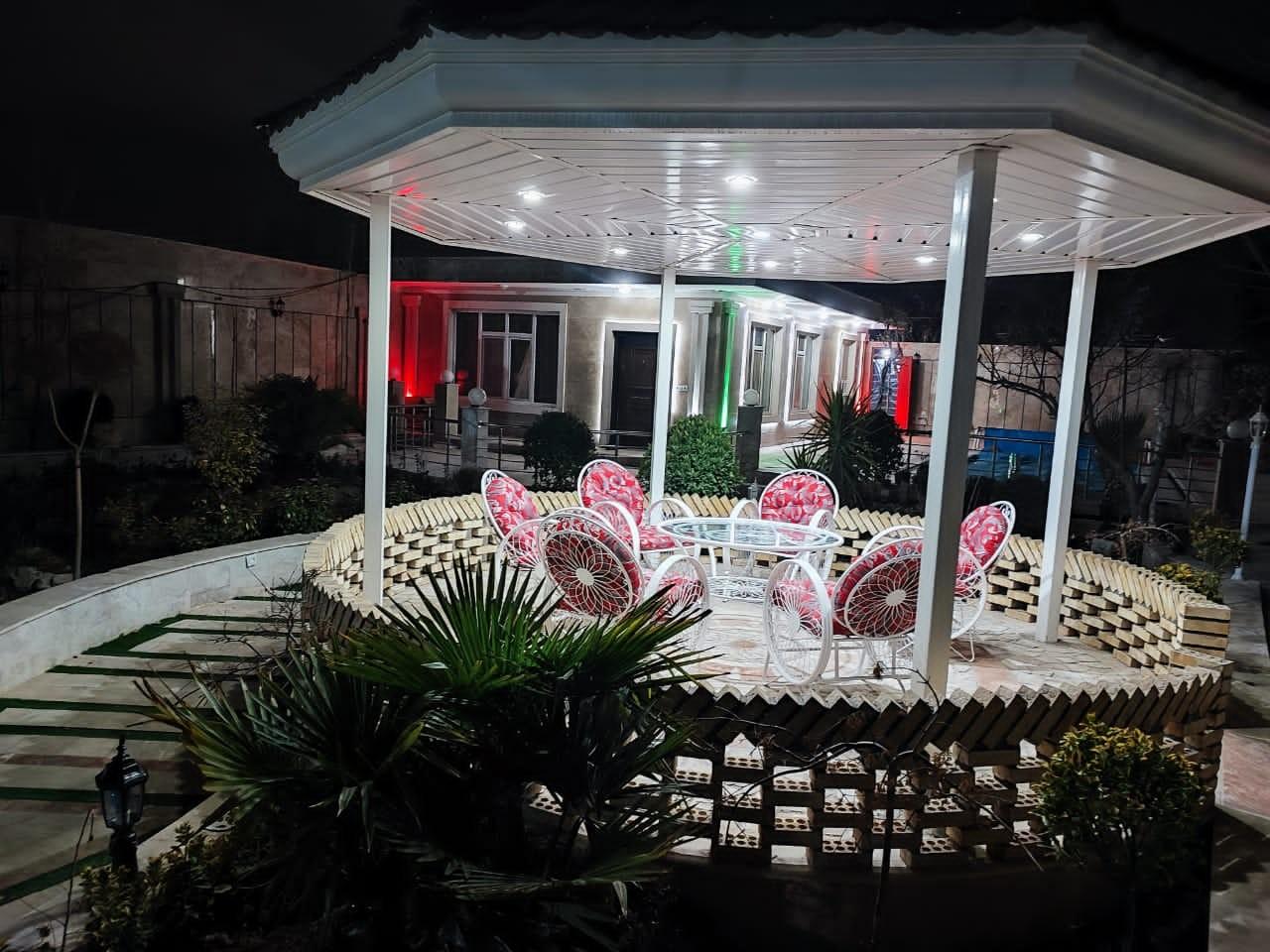 اجاره سوییت ویلا استخر دار باغ ناز شهریار