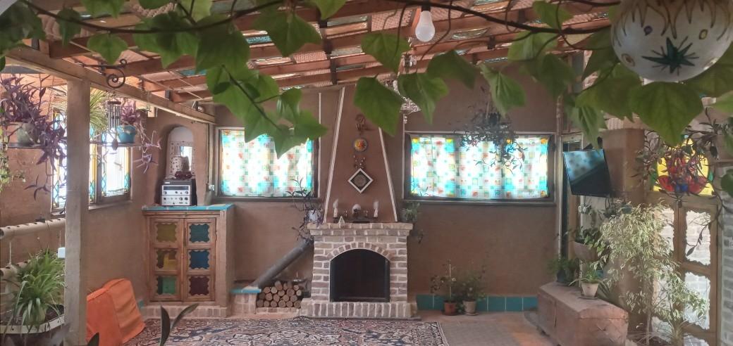 اجاره روزانه اقامتگاه سنتی در شهرکرد