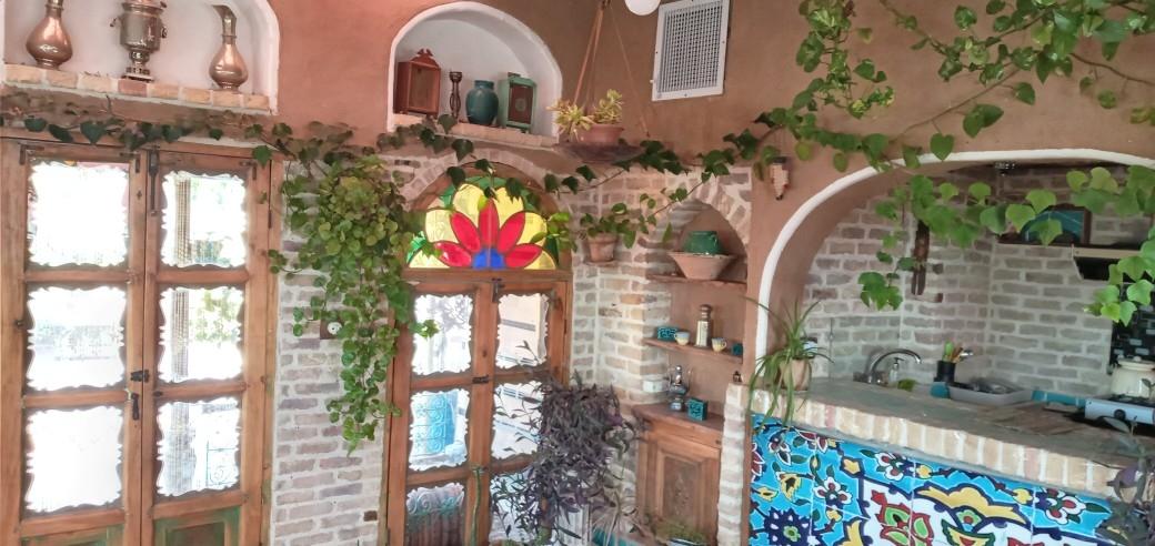 اجاره روزانه اقامتگاه سنتی در شهرکرد