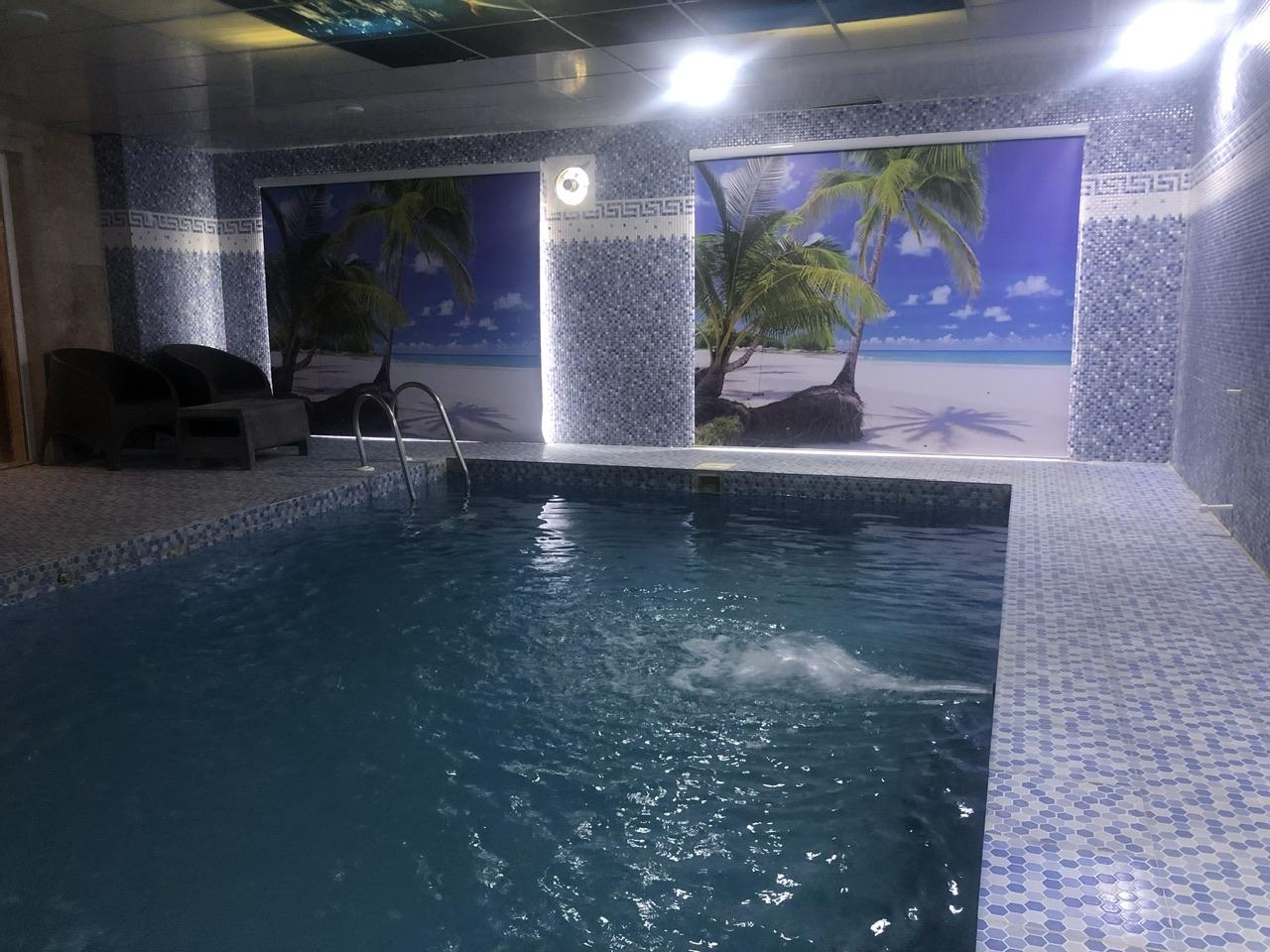 اجاره ویلا مهرآباد با استخرسرپوشیده با بیلیارد و فوتبال دستی