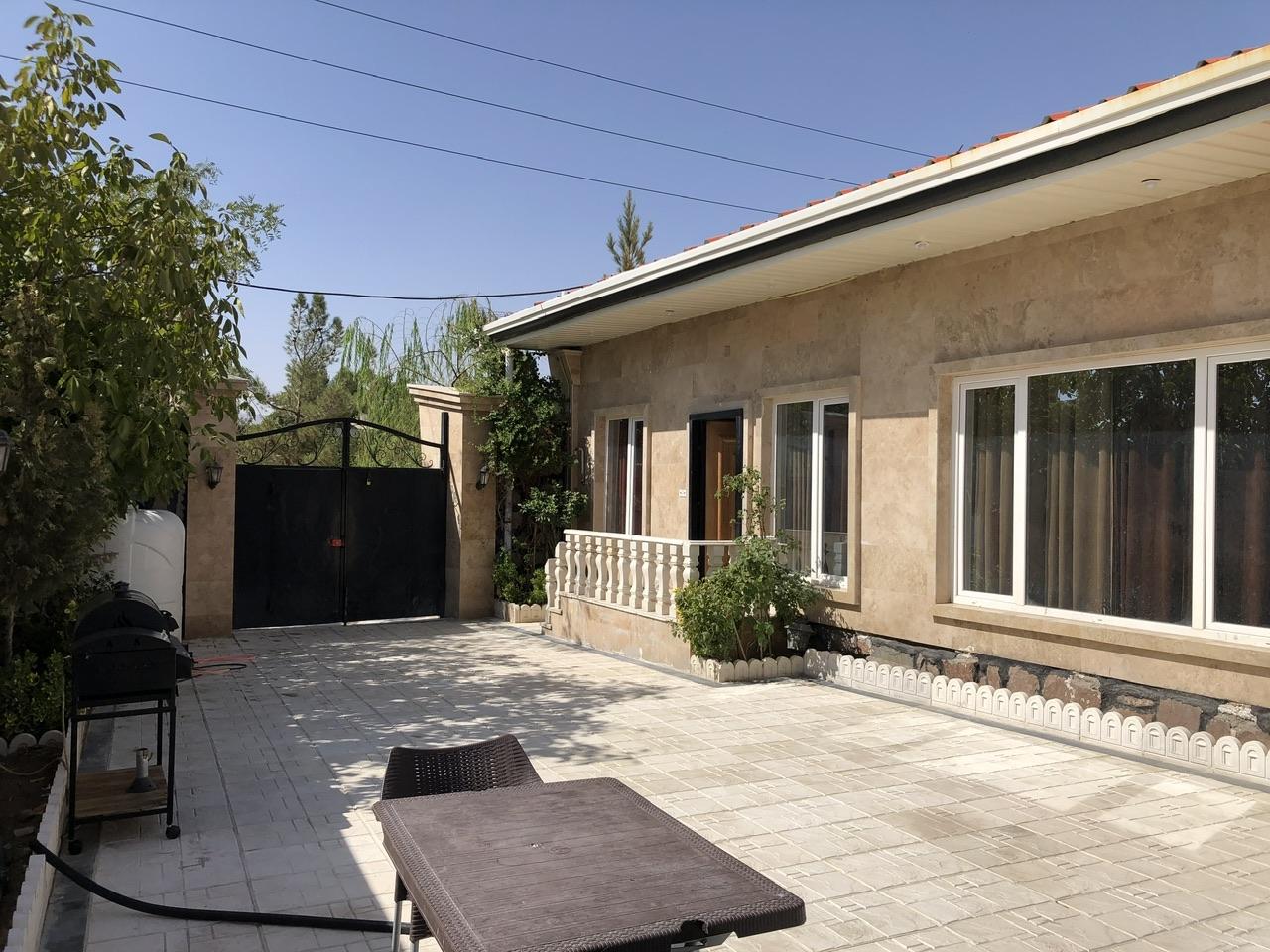 اجاره ویلا مهرآباد با استخرسرپوشیده با بیلیارد و فوتبال دستی