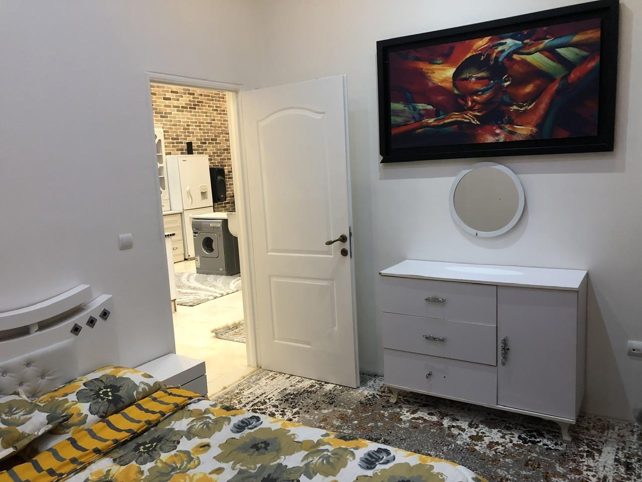 اجاره ویلا مهرآباد با استخرسرپوشیده با بیلیارد و فوتبال دستی