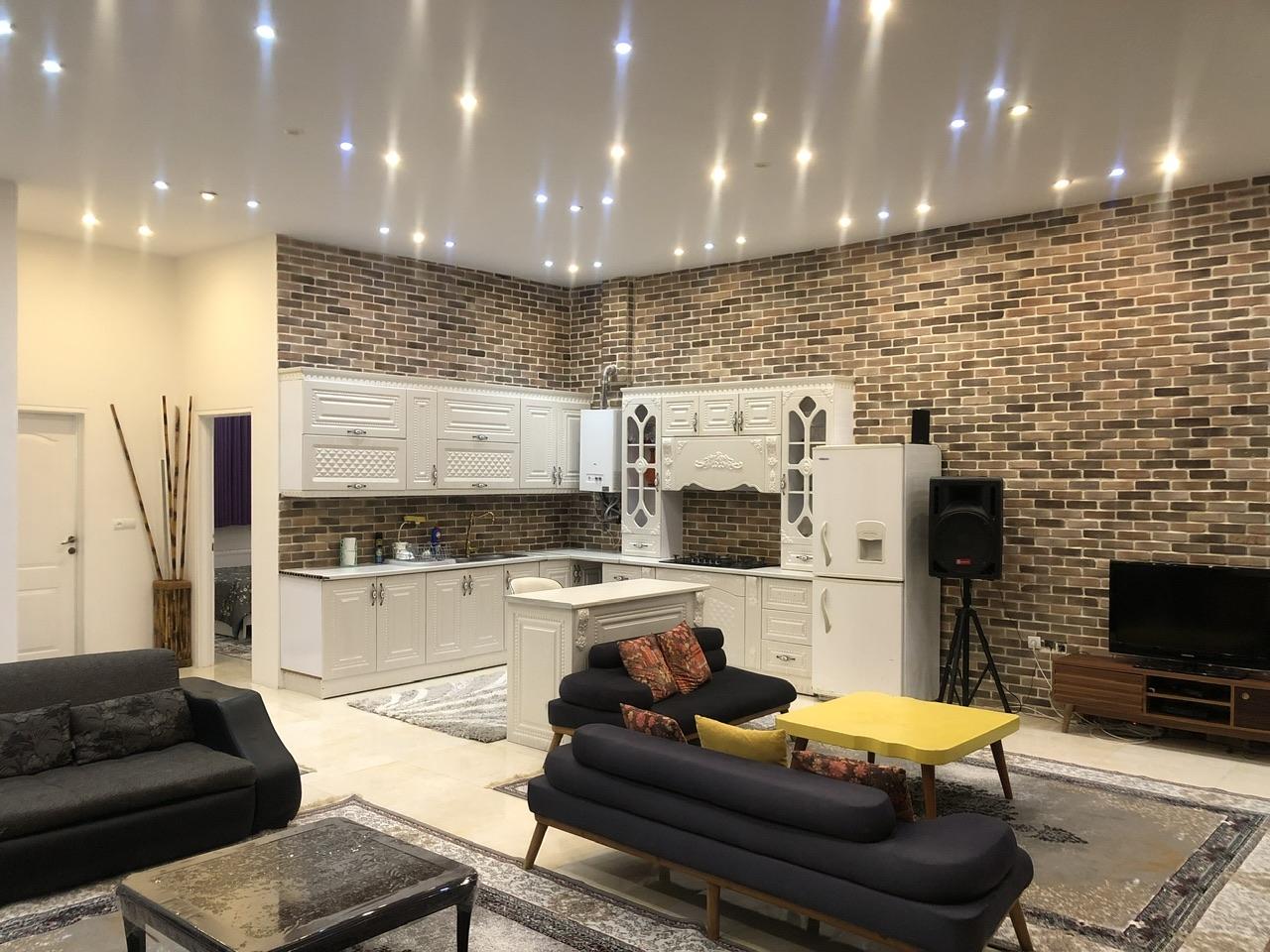 اجاره ویلا مهرآباد با استخرسرپوشیده با بیلیارد و فوتبال دستی