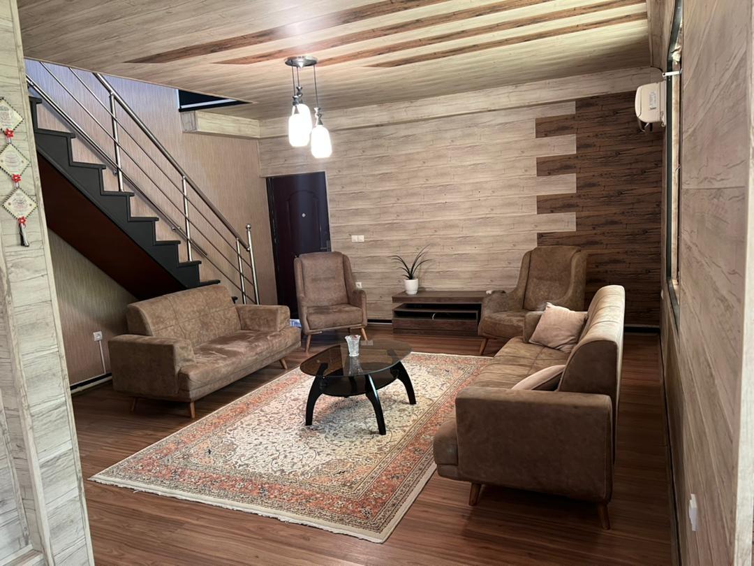 ویلا استخردار روباز ابتدای رامجین