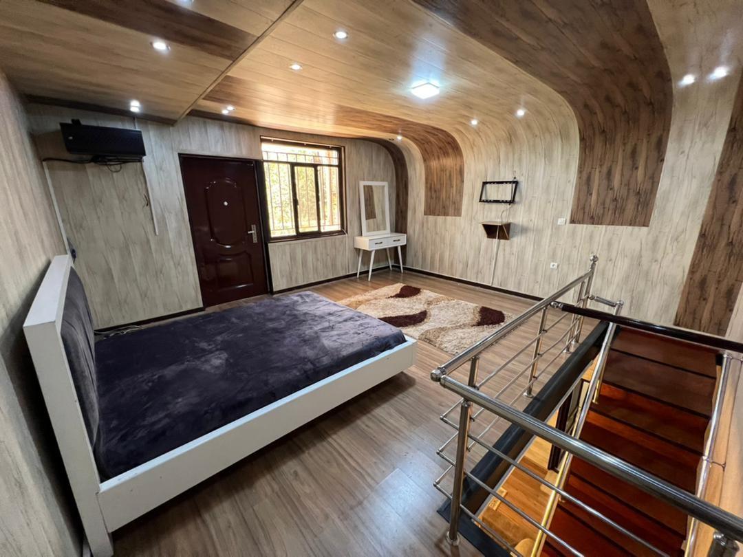 ویلا استخردار روباز ابتدای رامجین