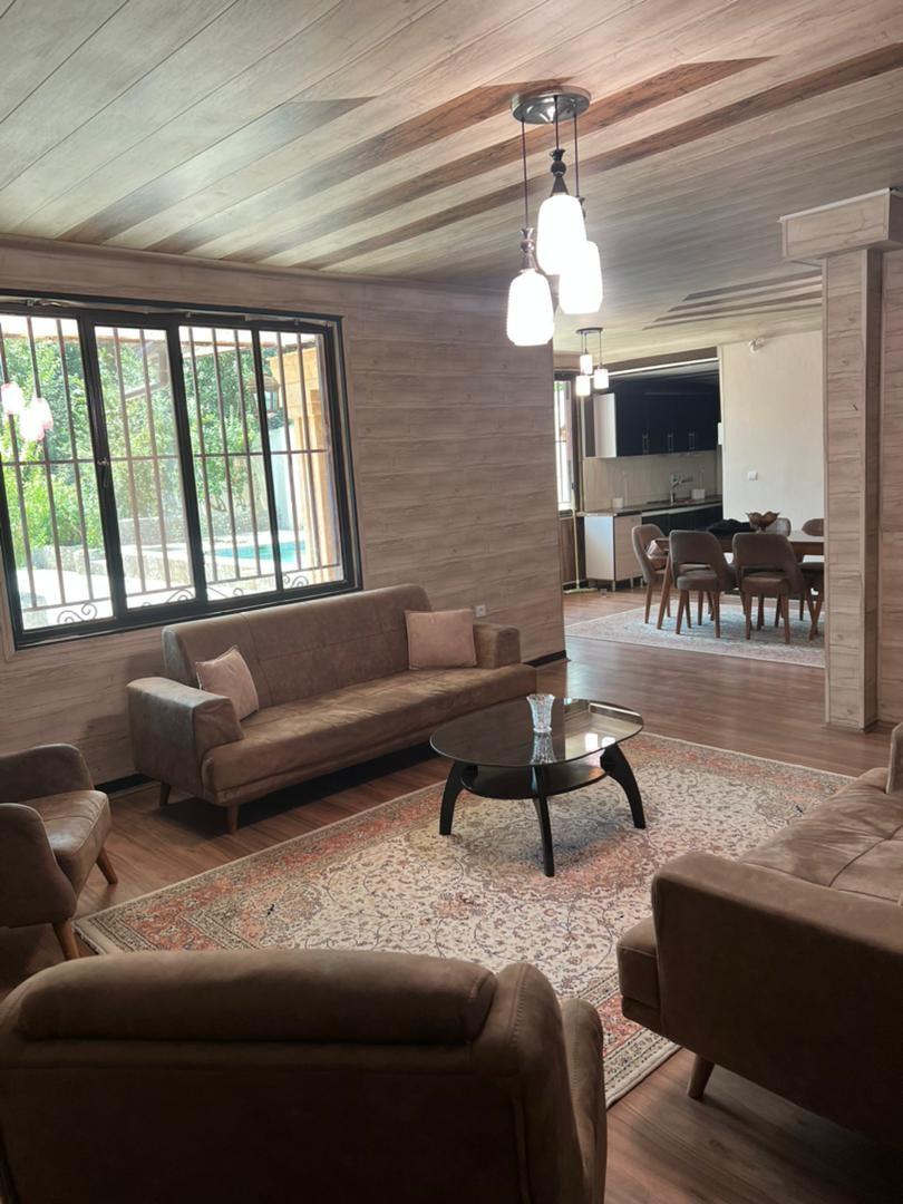 ویلا استخردار روباز ابتدای رامجین