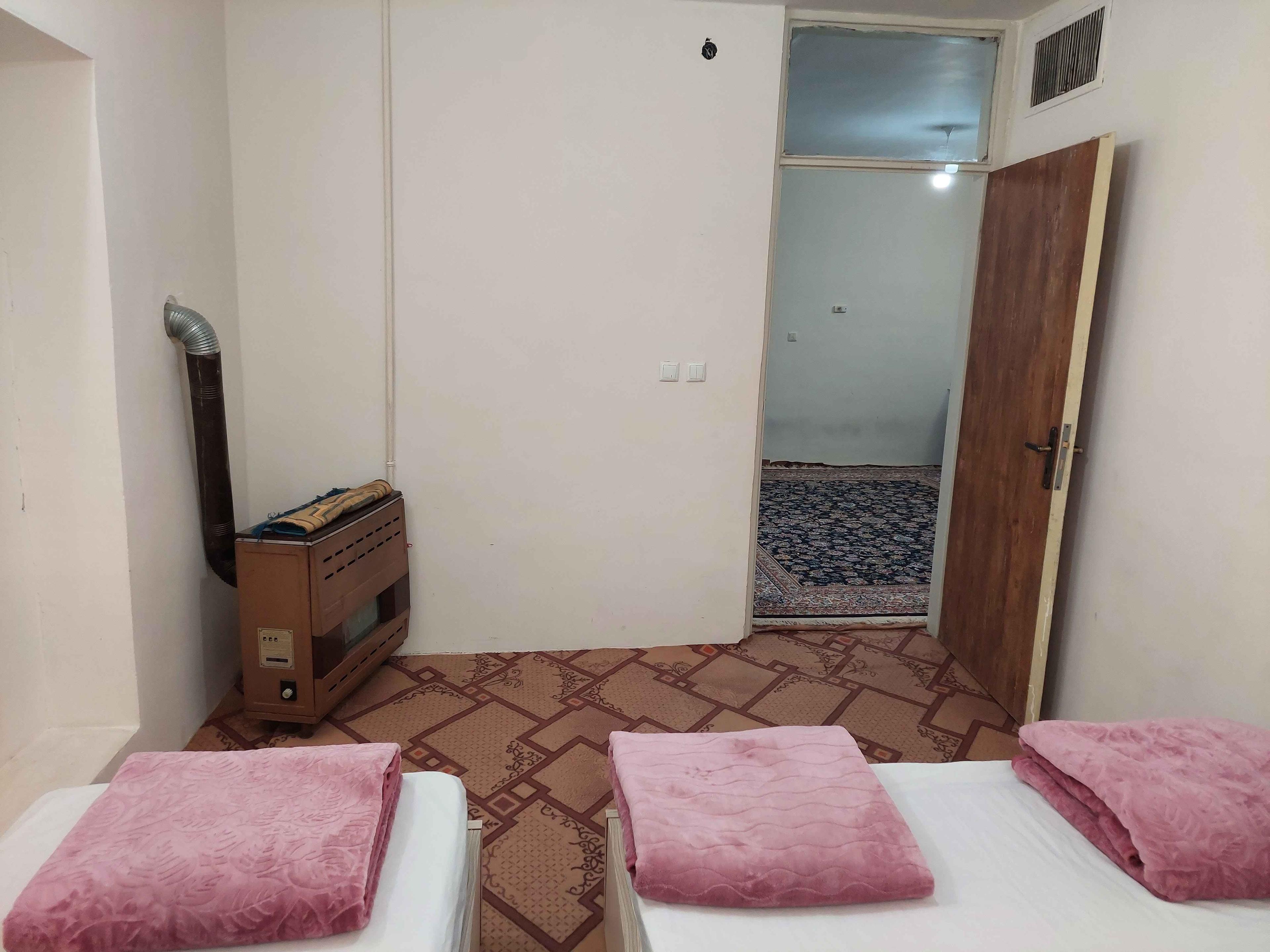 اجاره روزانه دوخوابه نزدیک حرم مبله باب الجواد