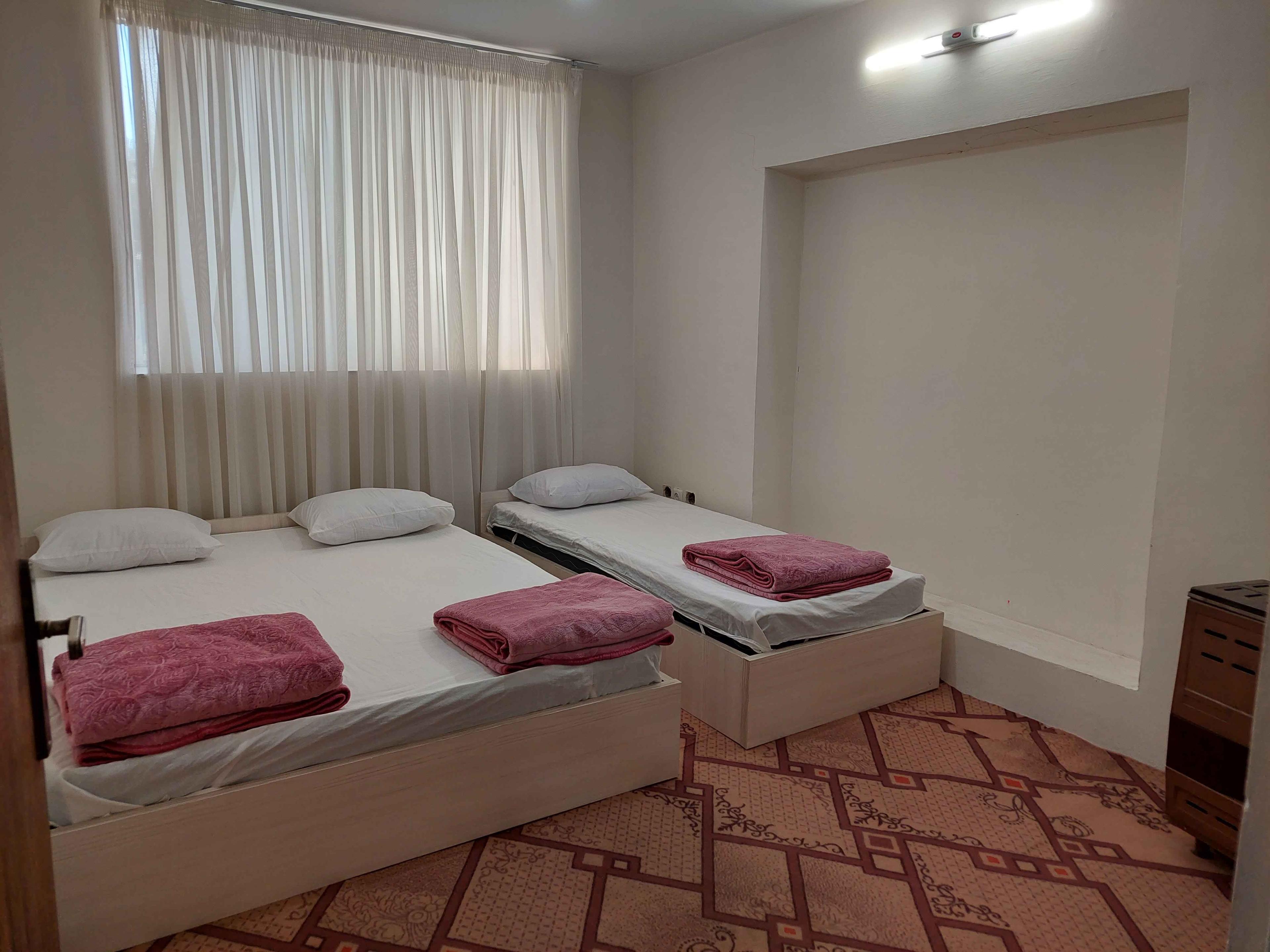 اجاره روزانه دوخوابه نزدیک حرم مبله باب الجواد