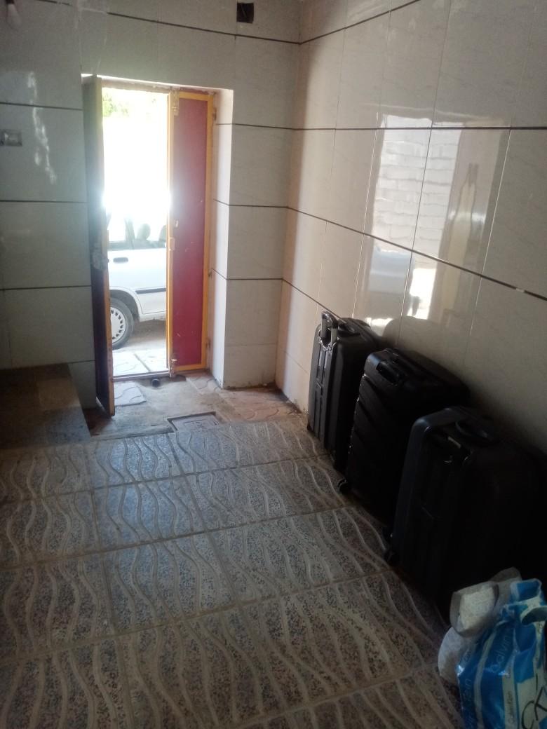 خانه تمام دربست با حیاط در همدان