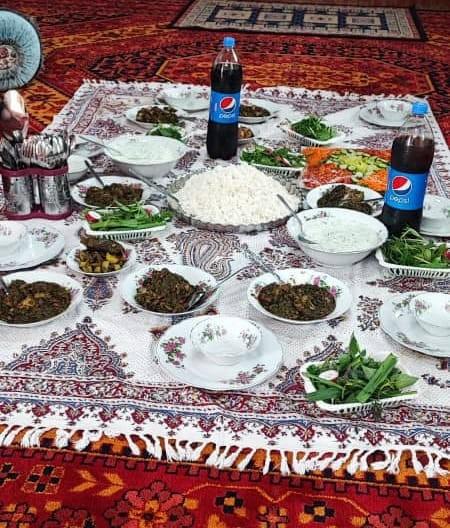 اقامتگاه بومگردی کاهگلی مامانجون