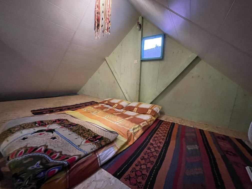 اقامتگاه بوم گردی جانا در تنکابن