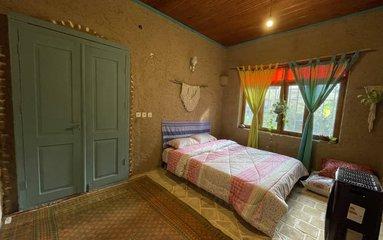 اقامتگاه بوم گردی جانا در تنکابن