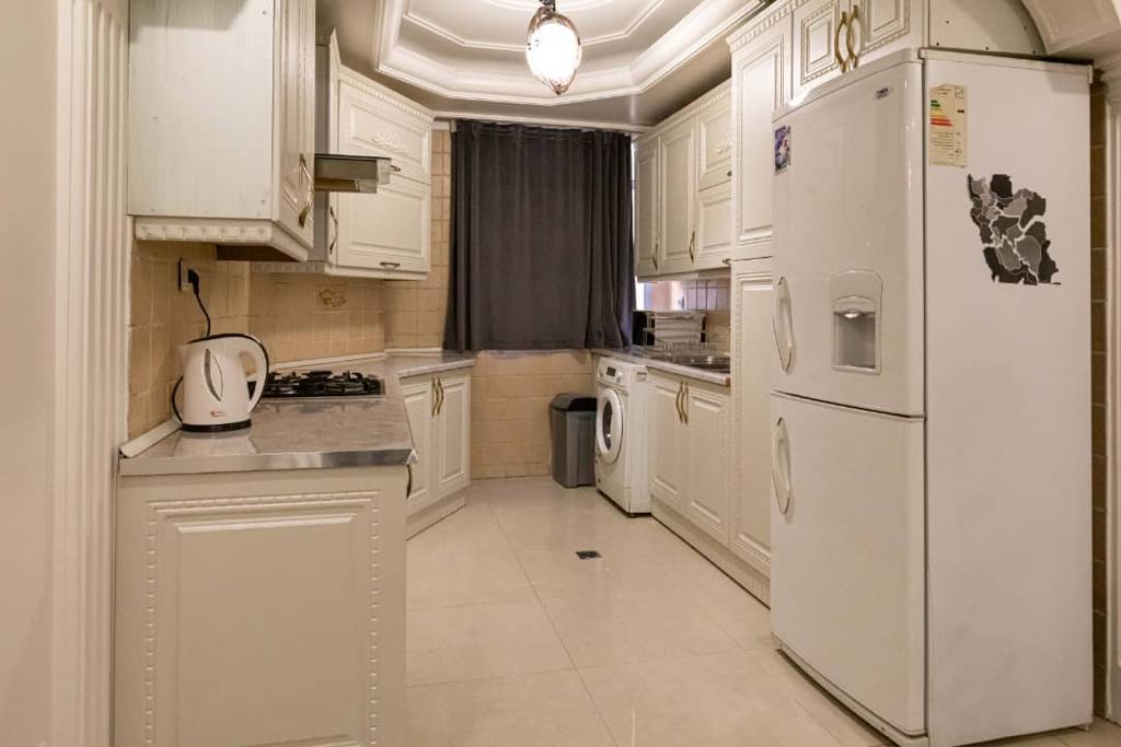 اجاره آپارتمان روزانه محمودیه تهران