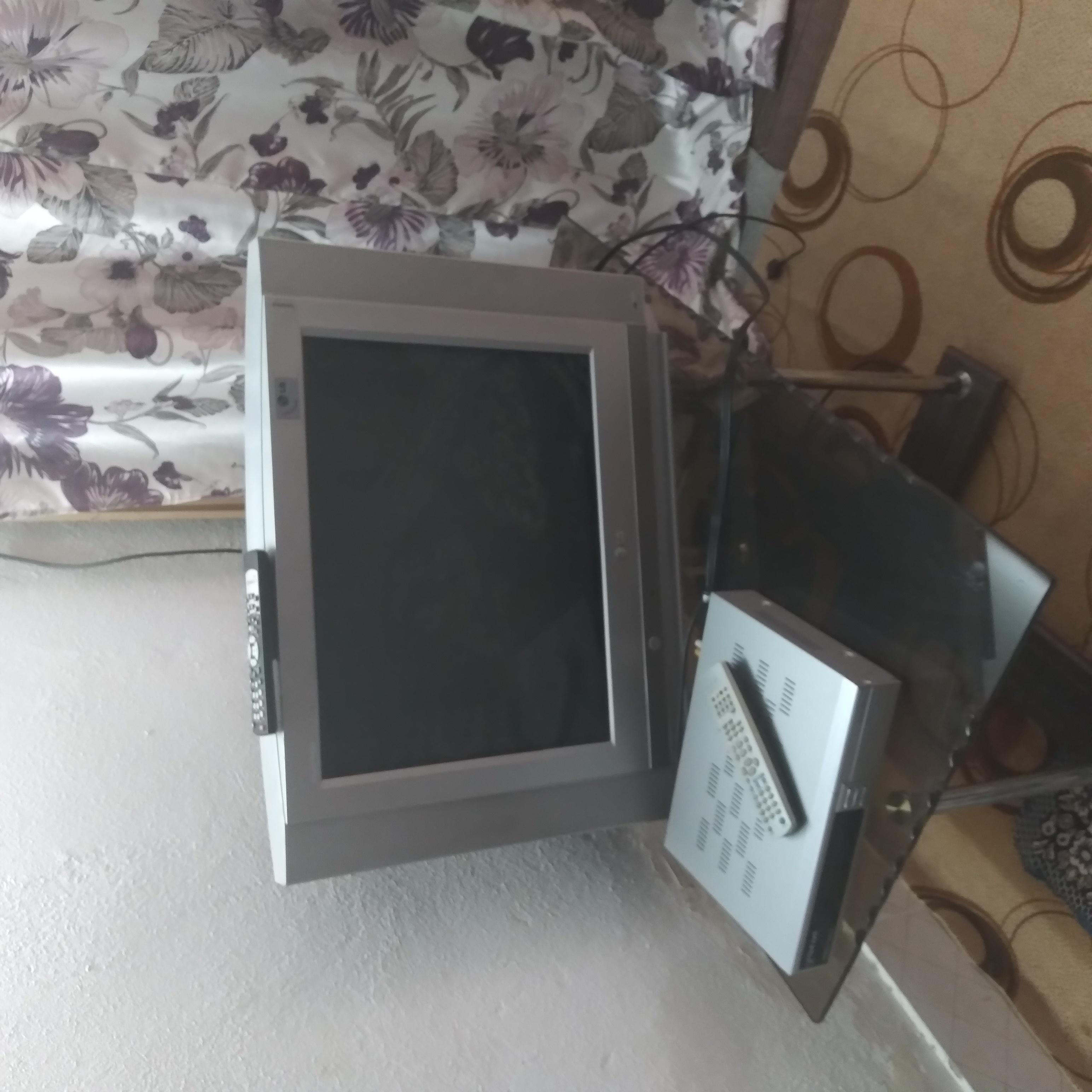 سوئیت در جهرم تک خواب با امنیت بالا مرکز شهر