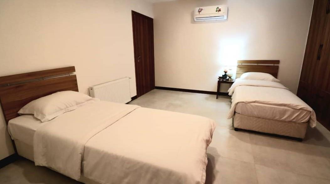 منزل مبله سه خواب در پاسداران شیراز