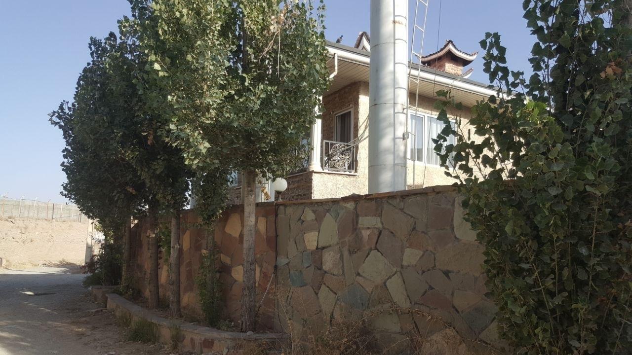 ویلای تریپلکس استخر آبگرم در کردان