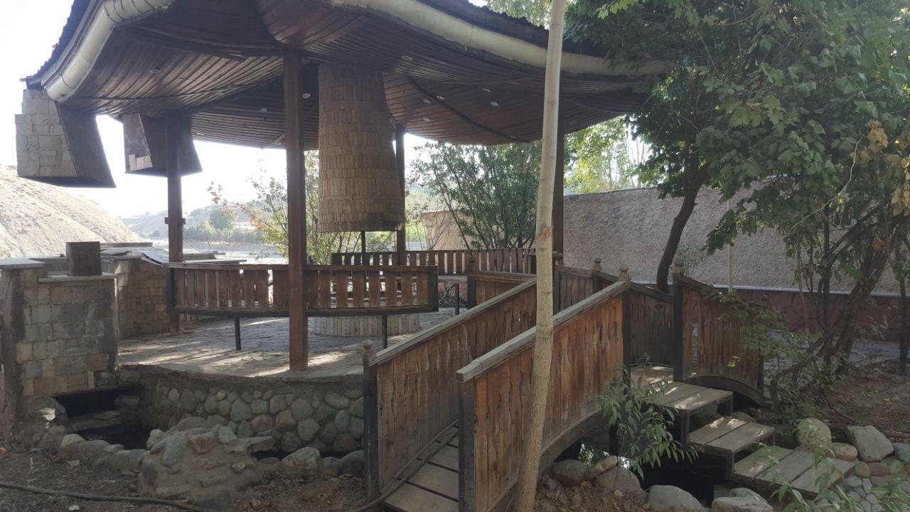 ویلای تریپلکس استخر آبگرم در کردان