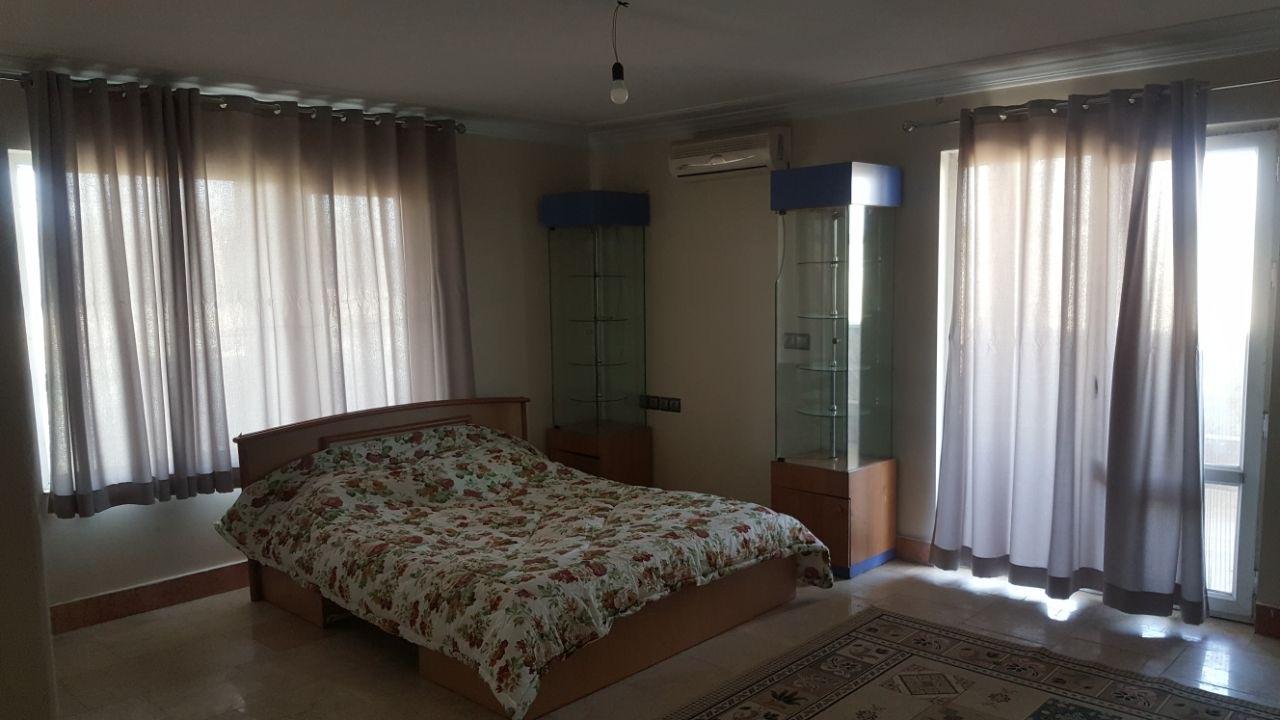 ویلای تریپلکس استخر آبگرم در کردان