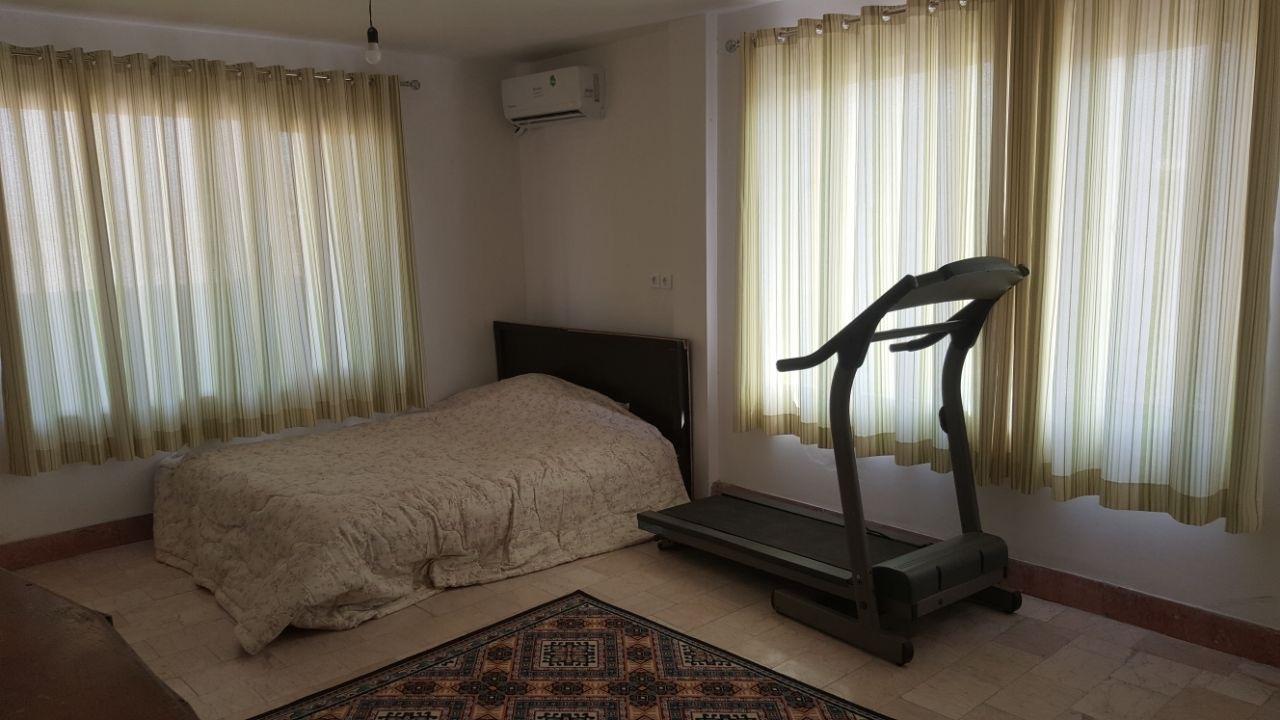 ویلای تریپلکس استخر آبگرم در کردان