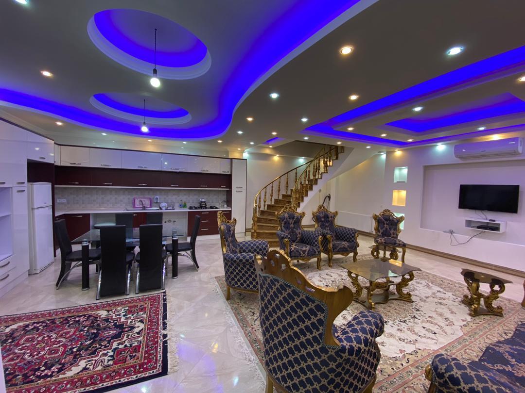 اجاره ویلا استخردار و جکوزی دار چالوس رو به دریا