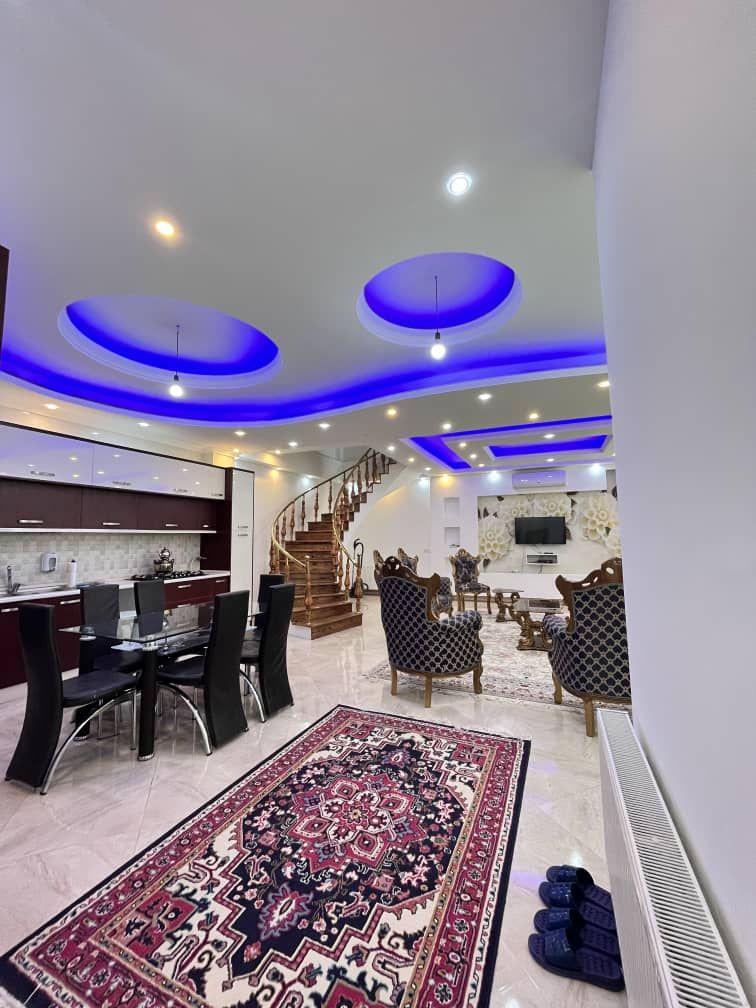 اجاره ویلا استخردار و جکوزی دار چالوس رو به دریا