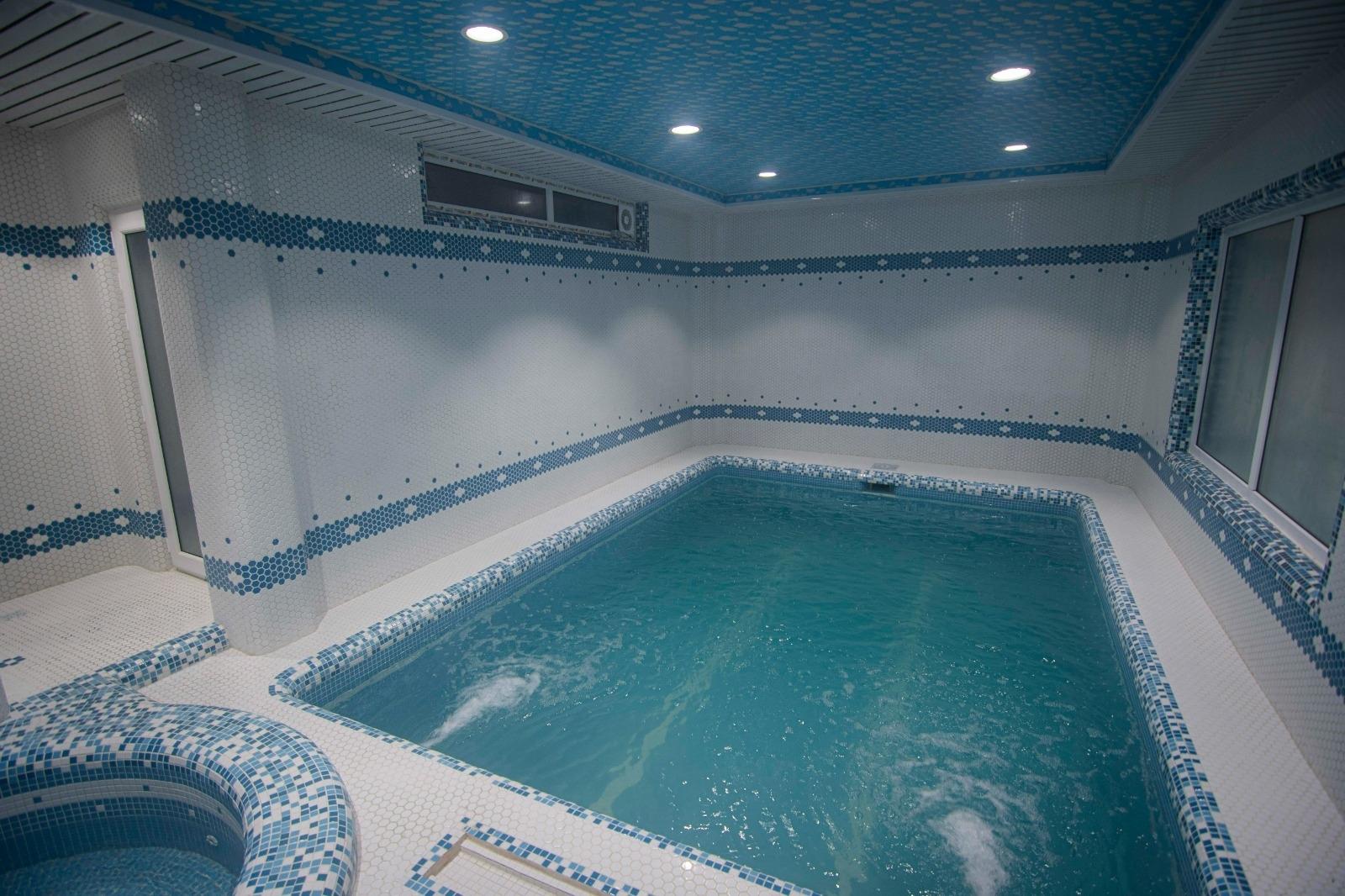 ویلا دوبلکس استخر آبگرم در محمودآباد