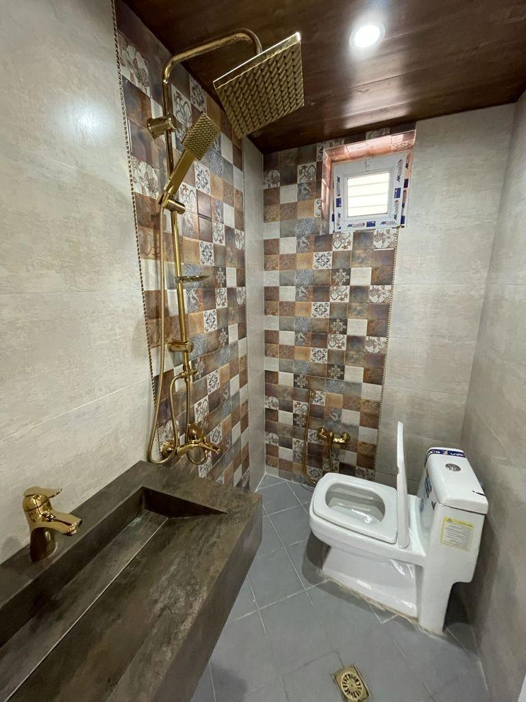 کلبه چوبی سه خوابه جنگلی با استخر روباز